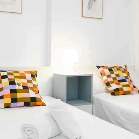 Apartup Patacona Iconic I Апартаменты *